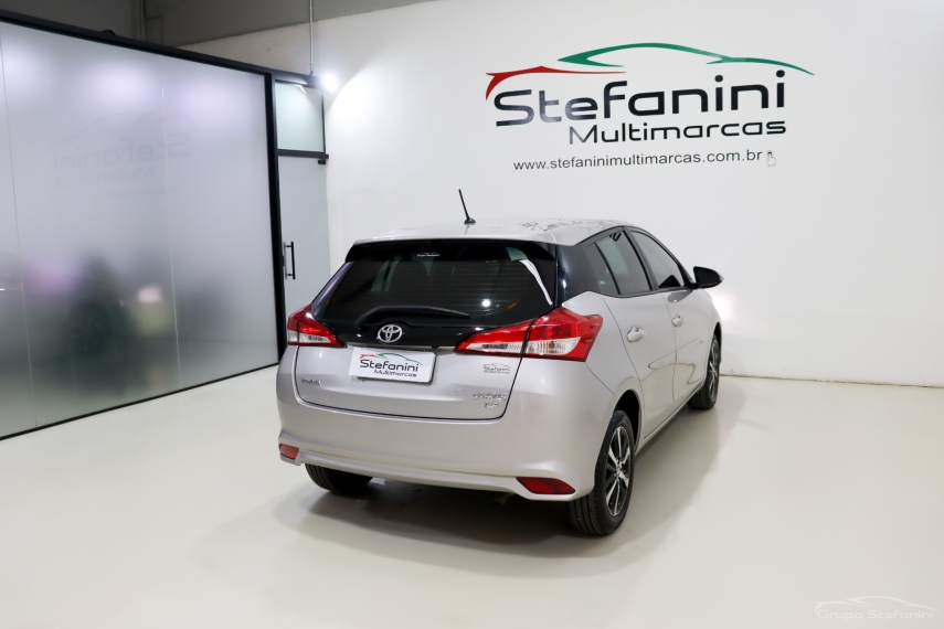 toyota yaris 1.5 16v flex xs multidrive 4p automatico 201910