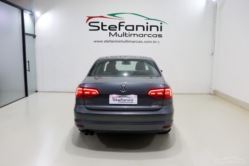 volkswagen jetta 2.0 tsi highline 211cv gasolina 4p tiptronic automatico 201711
