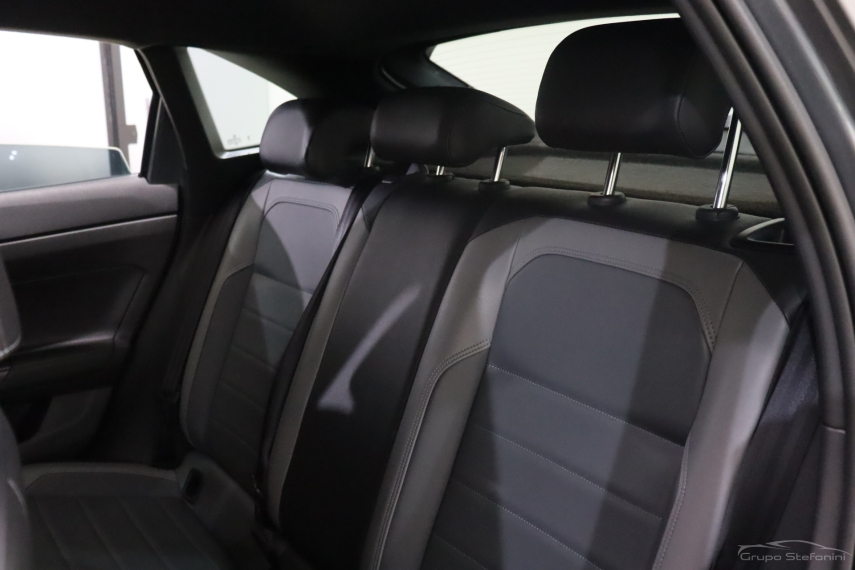 volkswagen nivus 1.0 200 tsi total flex highline automatico 4p 20237