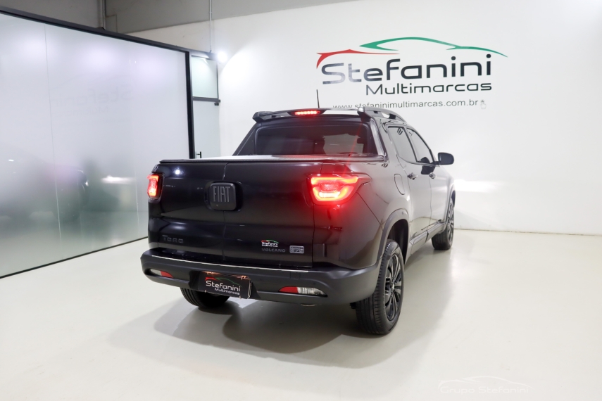 fiat toro 1.3 turbo 270 flex volcano at6 4p automatico 202410