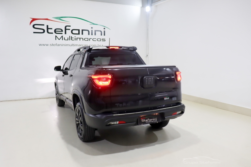 fiat toro 1.3 turbo 270 flex volcano at6 4p automatico 202412