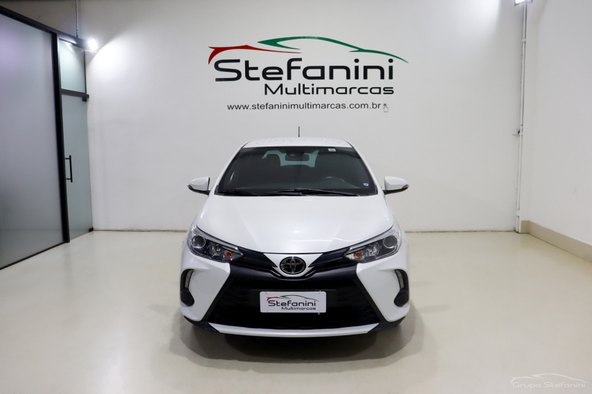 toyota yaris 1.5 16v flex xs multidrive 4p automatico 20241