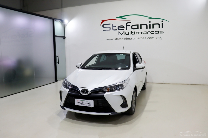 toyota yaris 1.5 16v flex xs multidrive 4p automatico 2024