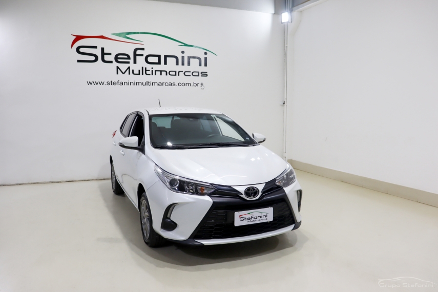 toyota yaris 1.5 16v flex xs multidrive 4p automatico 20242