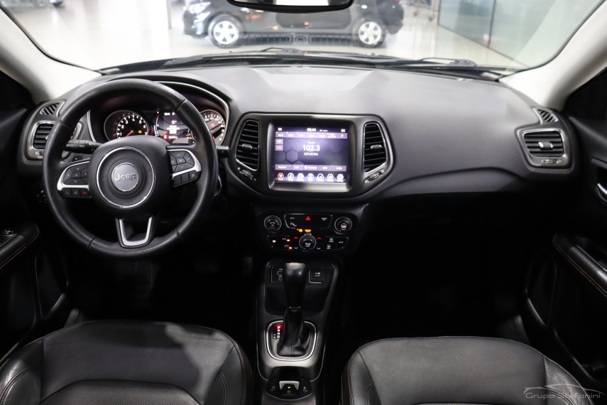 jeep compass 2.0 16v flex longitude automatico 4p 20185