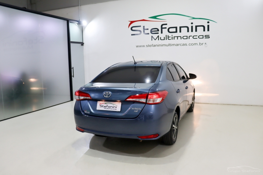toyota yaris 1.5 16v flex sedan xs connect multidrive 4p automatico 202010