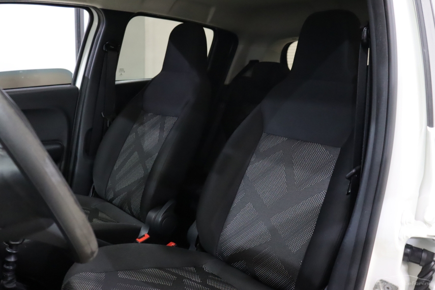 fiat mobi 1.0 evo flex like. manual 4p 20226