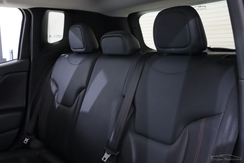 jeep renegade 2.0 16v turbo diesel trailhawk 4p 4x4 automatico 20197