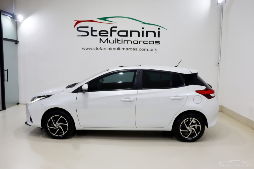 toyota yaris 1.5 16v flex xls connect multidrive 4p automatico 202310