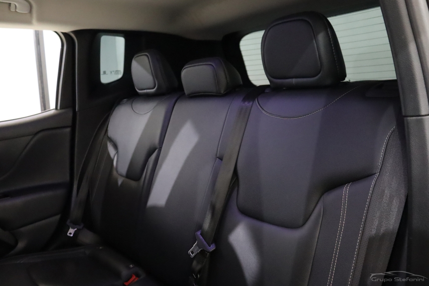 jeep renegade 1.3 t270 turbo flex longitude at6 4p automatico 20237