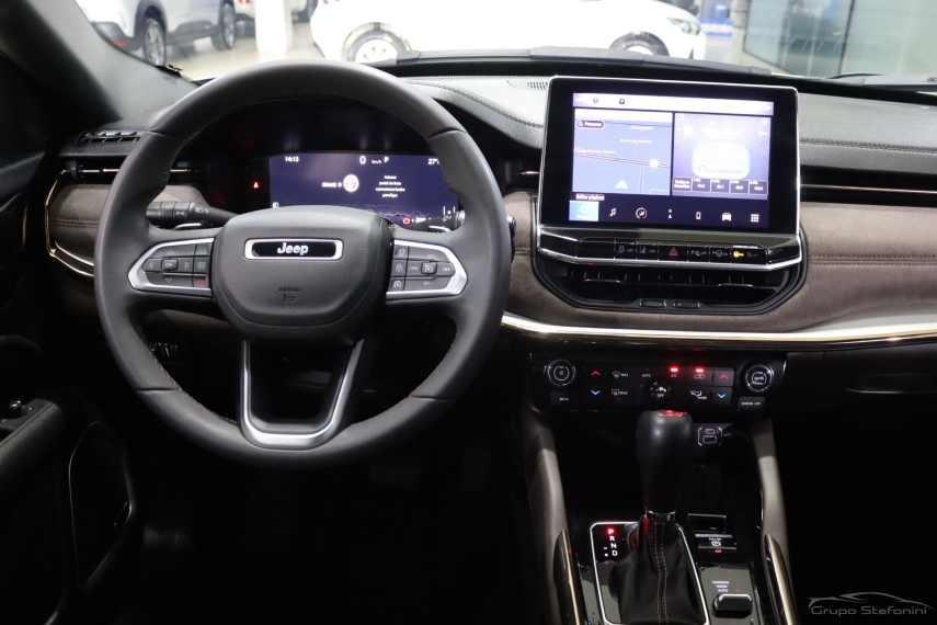 jeep commander 2.0 td380 turbo diesel overland at9 4p automatico 20234