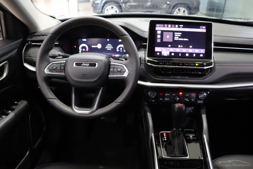 jeep commander 1.3 t270 turbo flex longitude at6 4p automatico 20244