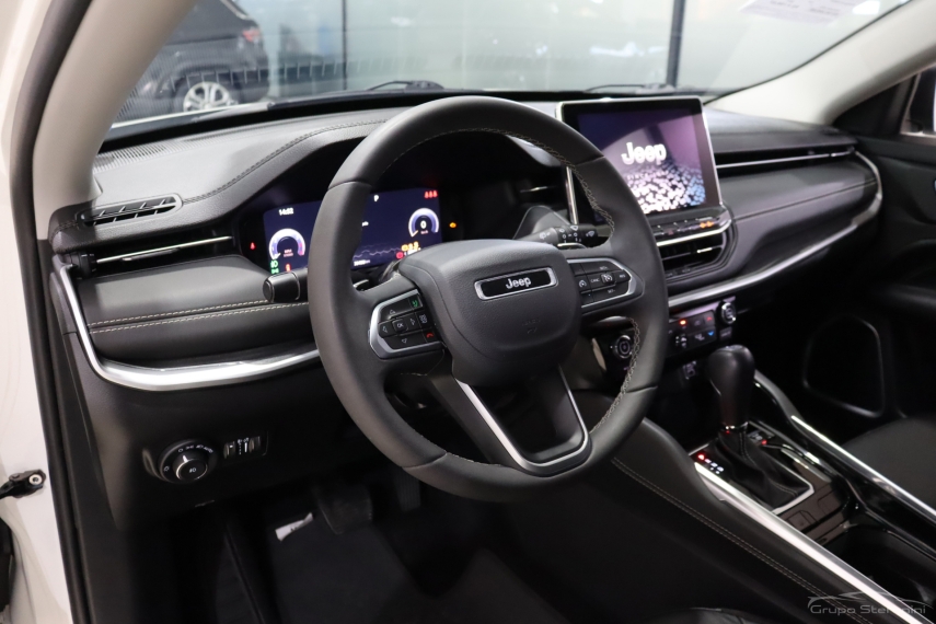 jeep commander 1.3 t270 turbo flex longitude at6 4p automatico 20243