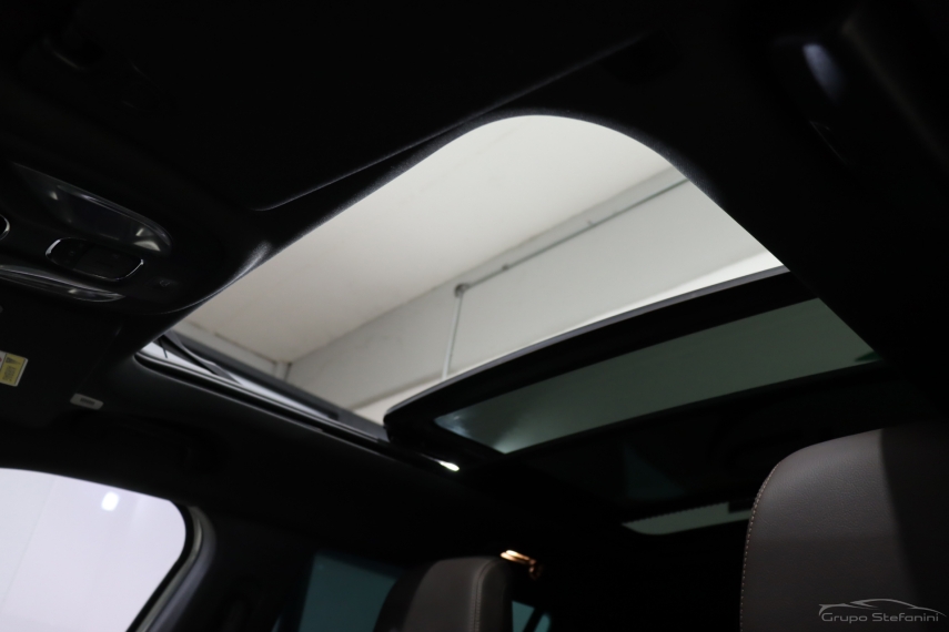 jeep commander 2.0 td380 turbo diesel overland at9 flex 4p automatico 202210