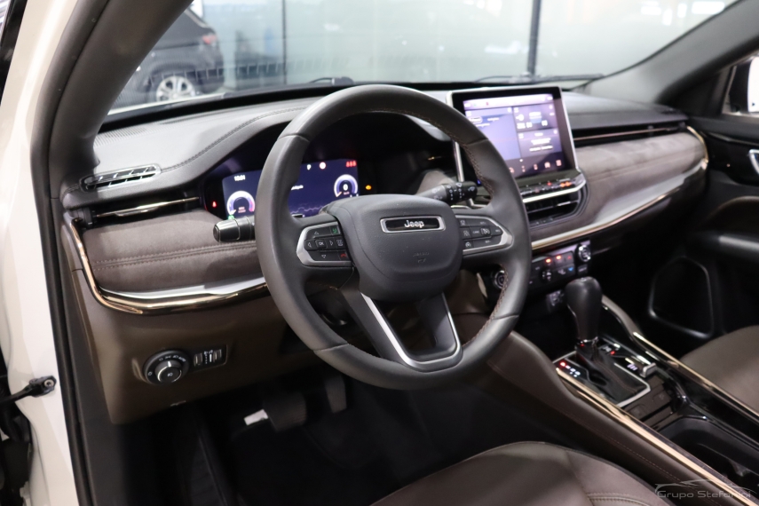 jeep commander 2.0 td380 turbo diesel overland at9 flex 4p automatico 20223