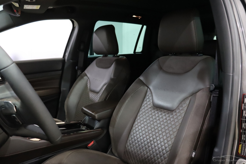 jeep commander 2.0 td380 turbo diesel overland at9 4p automatico 20236