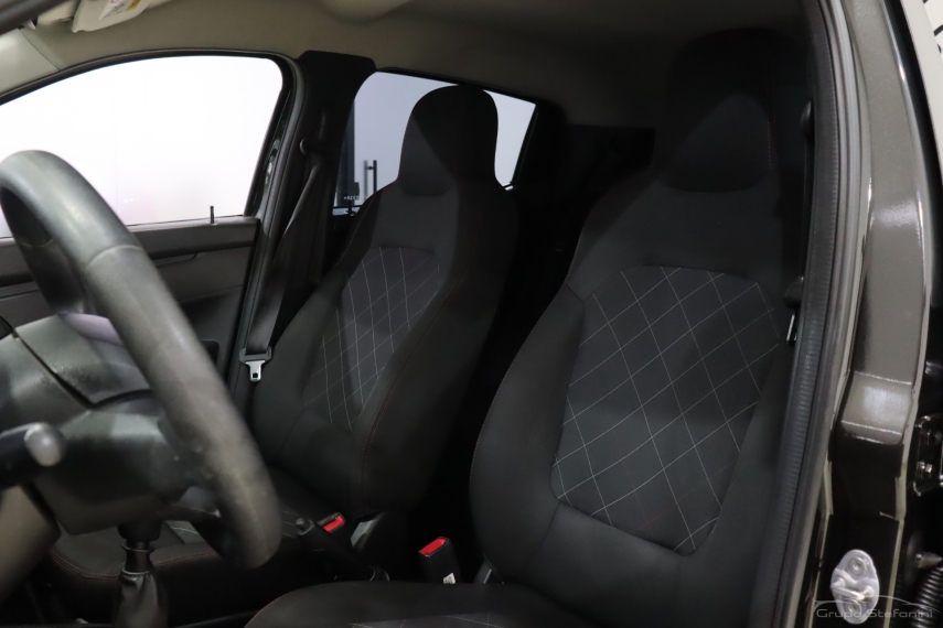 renault kwid 1.0 12v sce flex zen manual 4p 20236