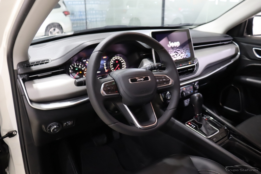 jeep renegade 1.3 t270 turbo flex longitude at6 4p automatico 20243