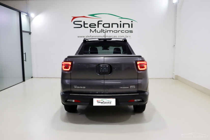 fiat toro 1.3 turbo 270 flex freedom at6 4p automatico 202511