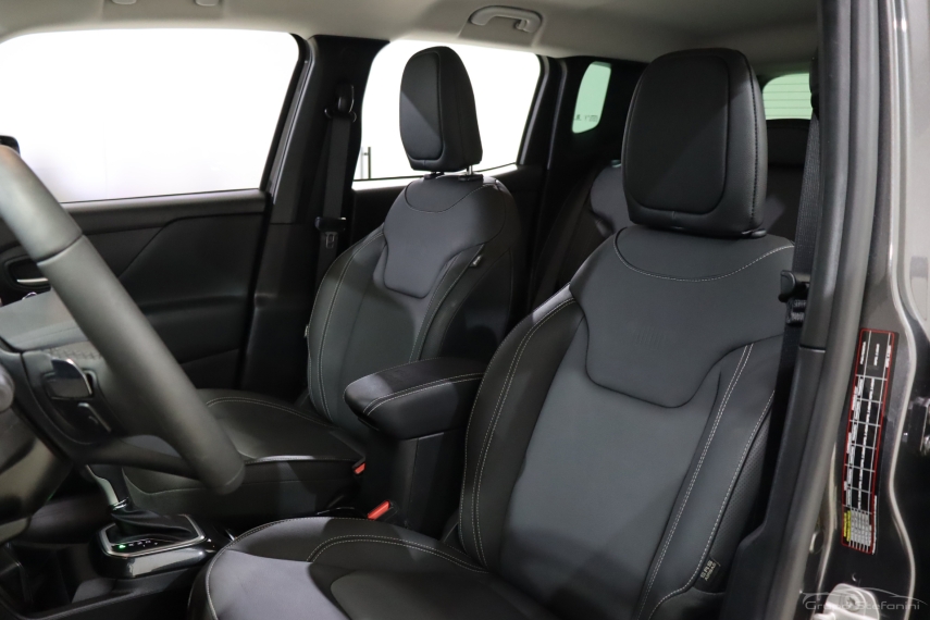 jeep renegade 1.3 t270 turbo flex longitude at6 4p automatico 20246