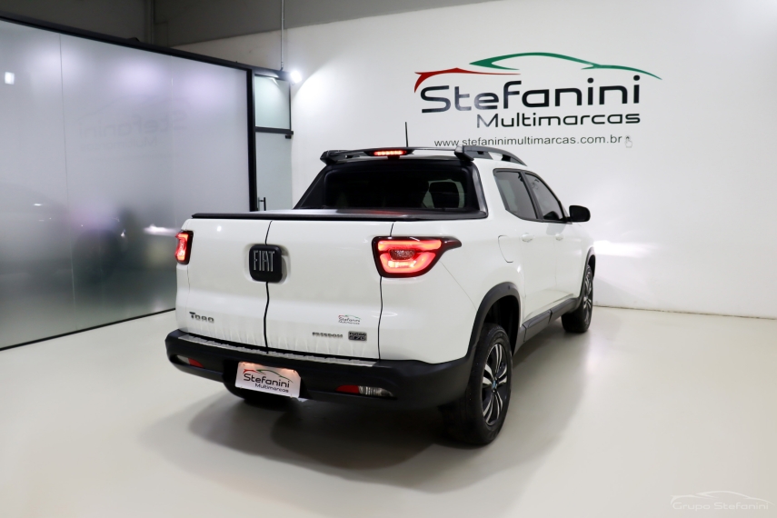 fiat toro 1.3 turbo 270 flex freedom at6 4p automatico 202510