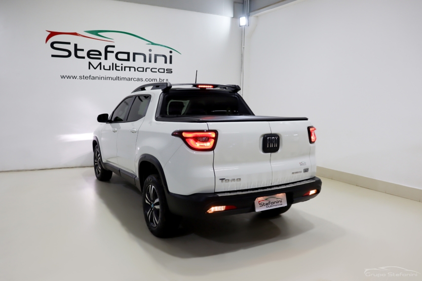 fiat toro 1.3 turbo 270 flex freedom at6 4p automatico 202512