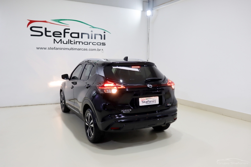 nissan kicks play 1.6 16v flexstart advance plus xtronic flex 4p automatico 202512