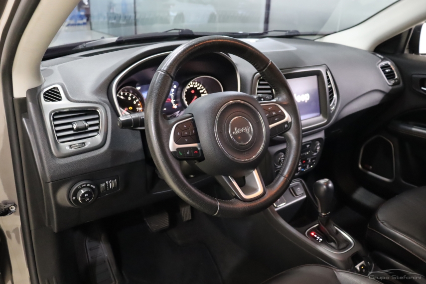 jeep compass 2.0 16v flex longitude automatico 4p 20203