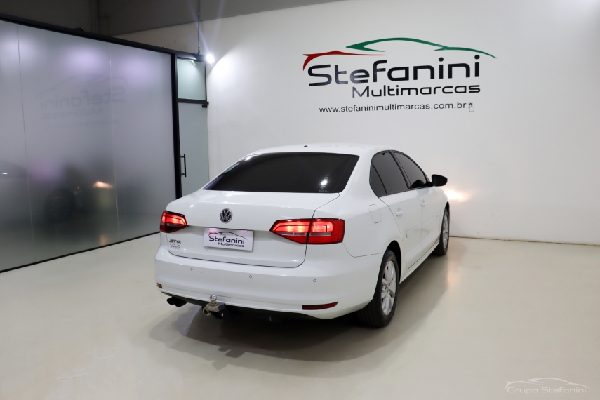 volkswagen jetta 2.0 trendline flex 4p tiptronic automatico 201510