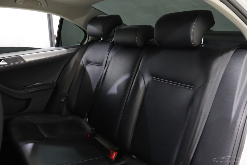 volkswagen jetta 2.0 trendline flex 4p tiptronic automatico 20157