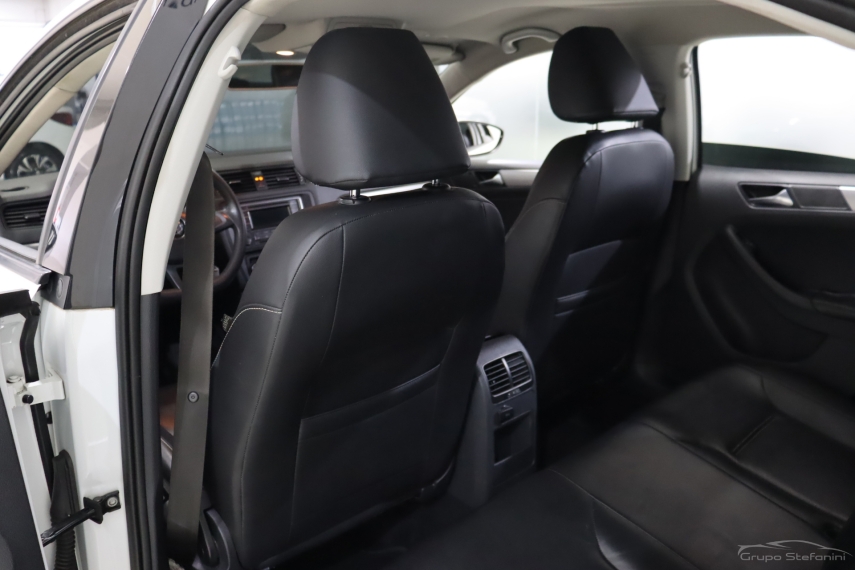 volkswagen jetta 2.0 trendline flex 4p tiptronic automatico 20158