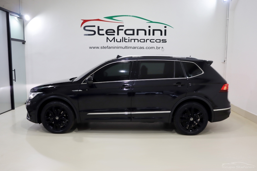 volkswagen tiguan 2.0 300 tsi gasolina allspace r-line automatico 4p 202411