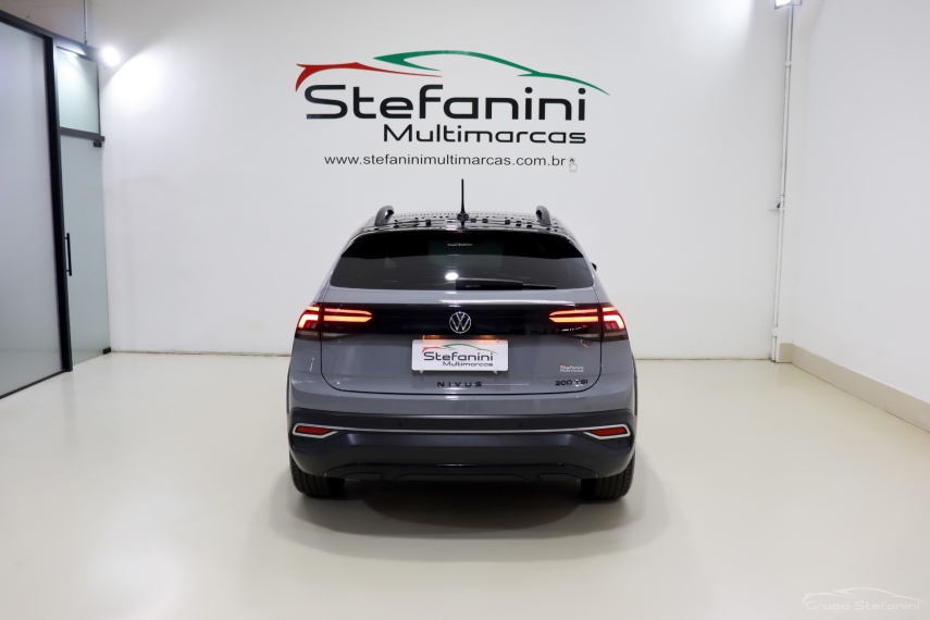 volkswagen nivus 1.0 200 tsi total flex highline automatico 4p 202211