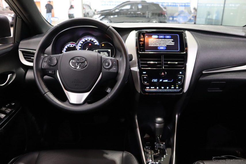 toyota yaris 1.5 16v flex xls connect multidrive 4p automatico 20224