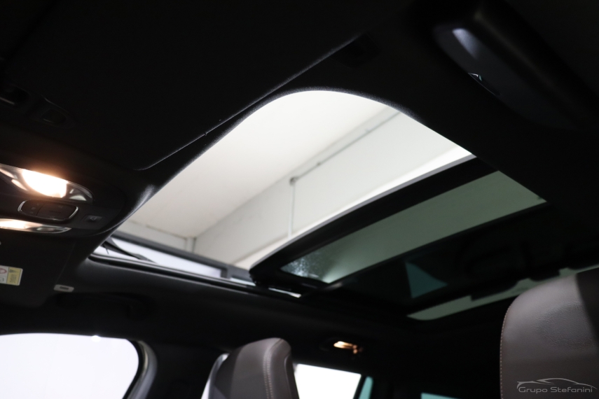 jeep commander 2.0 td380 turbo diesel overland at9 4p automatico 202210