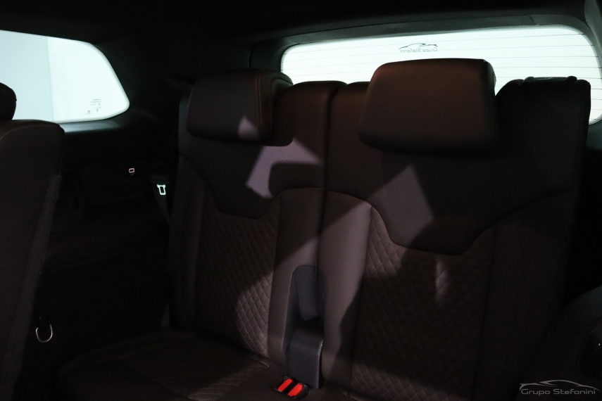 jeep commander 2.0 td380 turbo diesel overland at9 4p automatico 20228