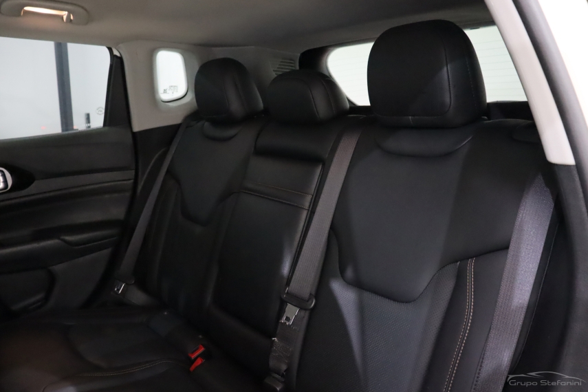 jeep compass 1.3 t270 turbo flex limited at6 4p automatico 20237