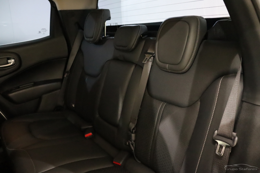 fiat toro 1.3 turbo 270 flex volcano at6 4p automatico 20227