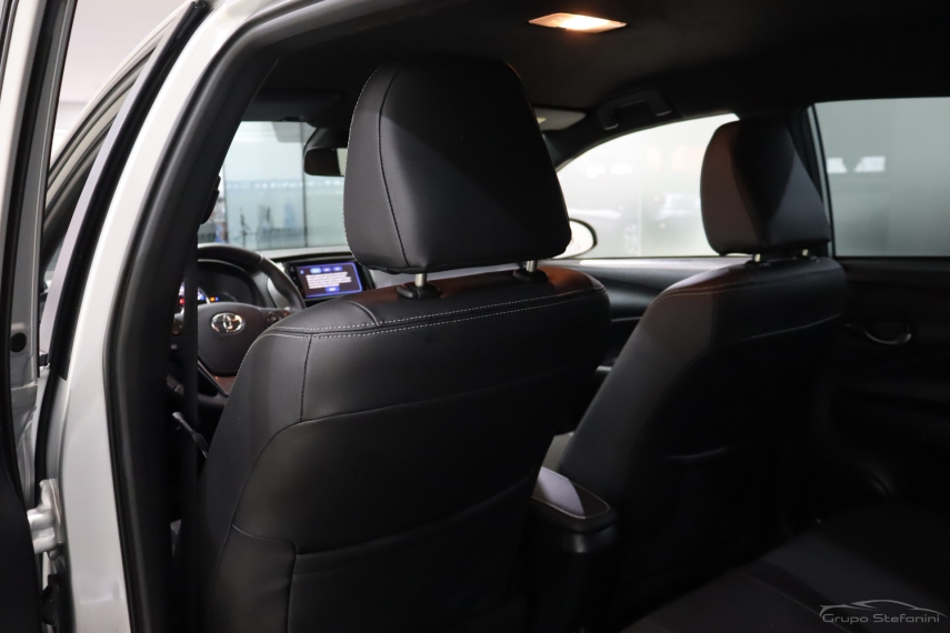 toyota yaris 1.5 16v flex xs connect multidrive 4p automatico 20238