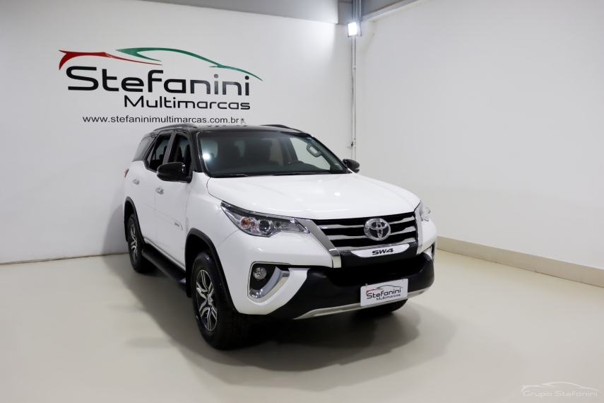 toyota hilux sw4 2.7 srv 7 lugares 4x2 16v flex 4p automatico 20192