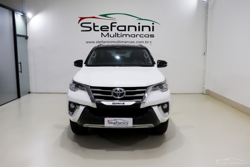 toyota hilux sw4 2.7 srv 7 lugares 4x2 16v flex 4p automatico 20191