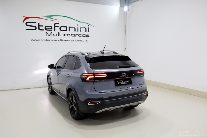 volkswagen nivus 1.0 200 tsi total flex highline automatico 4p 202312