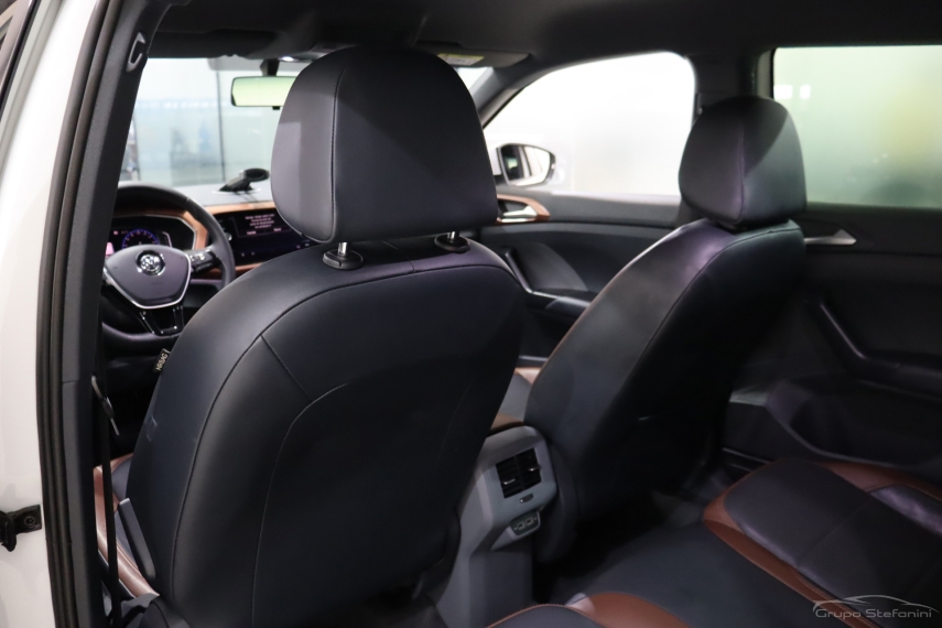 volkswagen t-cross 1.0 200 tsi total flex comfortline automatico 4p 20208