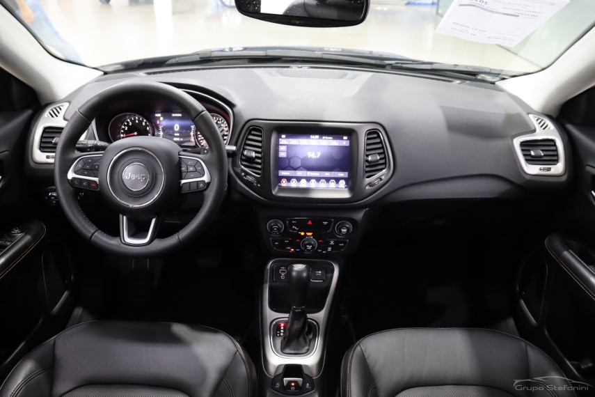 jeep compass 2.0 16v flex longitude automatico 4p 20195
