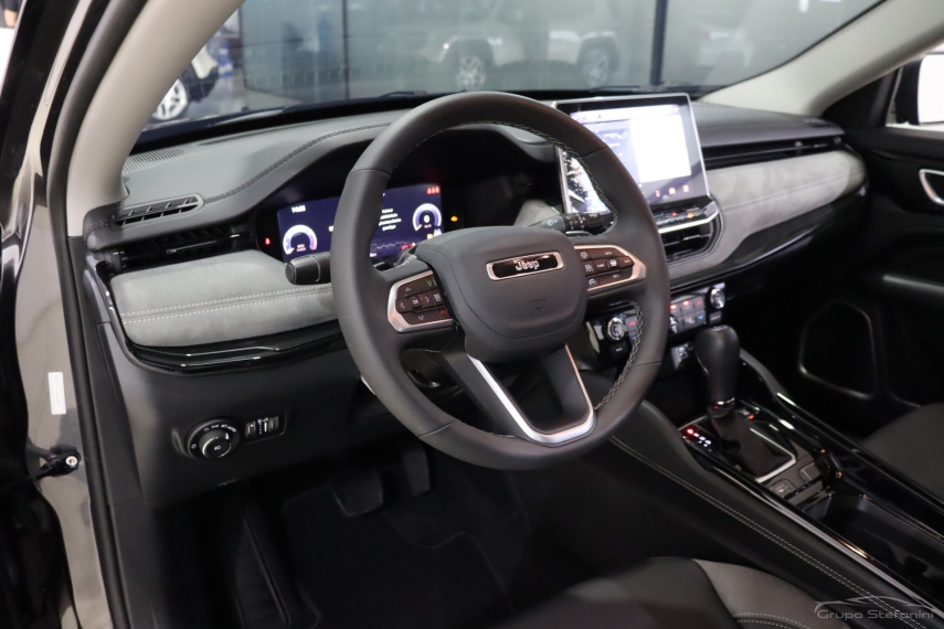 jeep commander 1.3 t270 turbo flex limited at6 4p automatico 20263