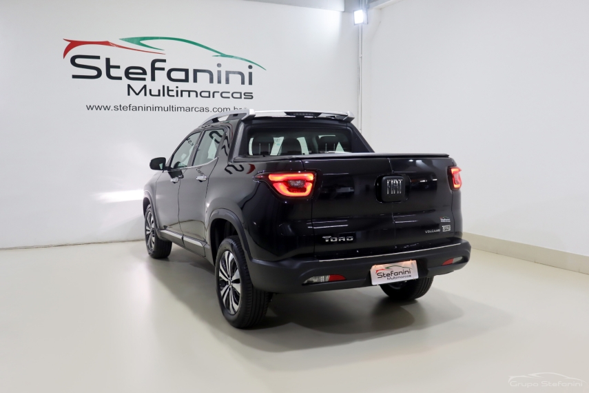 fiat toro 1.3 turbo 270 flex volcano at6 4p automatico 202512