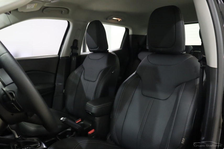 fiat toro 1.3 turbo 270 flex volcano at6 4p automatico 20256