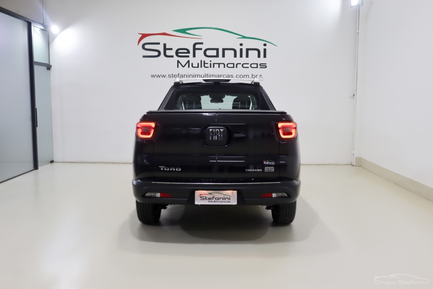 fiat toro 1.3 turbo 270 flex volcano at6 4p automatico 202511