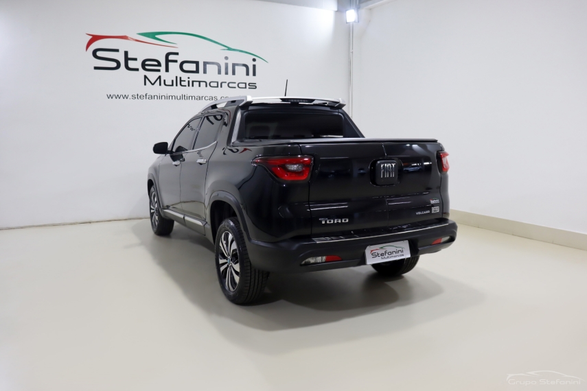 fiat toro 1.3 turbo 270 flex volcano at6 4p automatico 202512