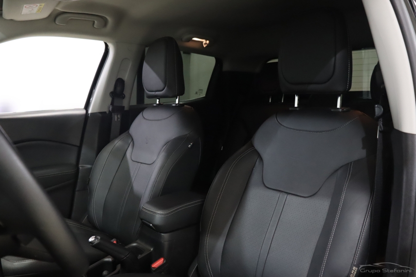 fiat toro 1.3 turbo 270 flex volcano at6 4p automatico 20256